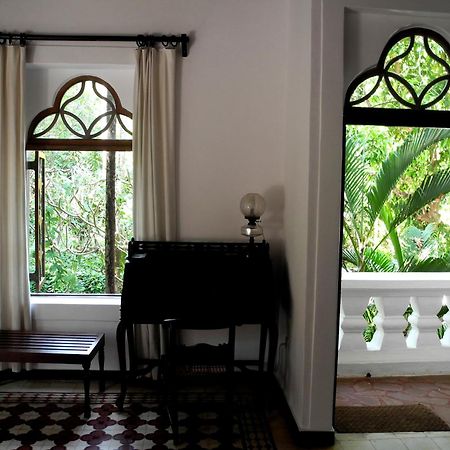 Marbella Guest House Синкуэрим Экстерьер фото